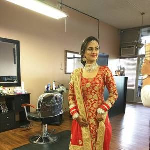 Meet your Posher, Sonia